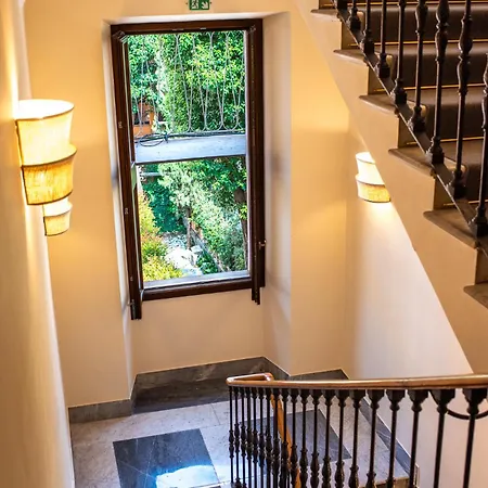 Hotel Sentho 3*