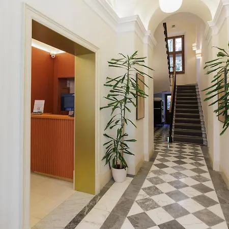 Sentho Hotel 3*
