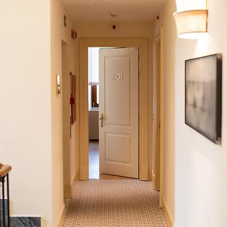Sentho Hotel