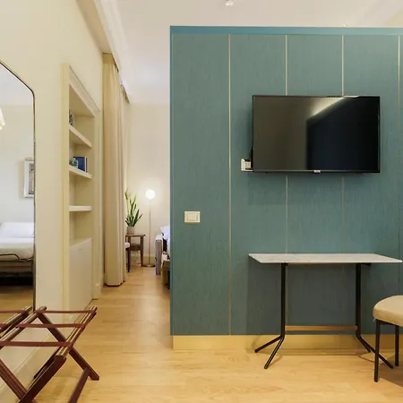 Sentho Hotel *